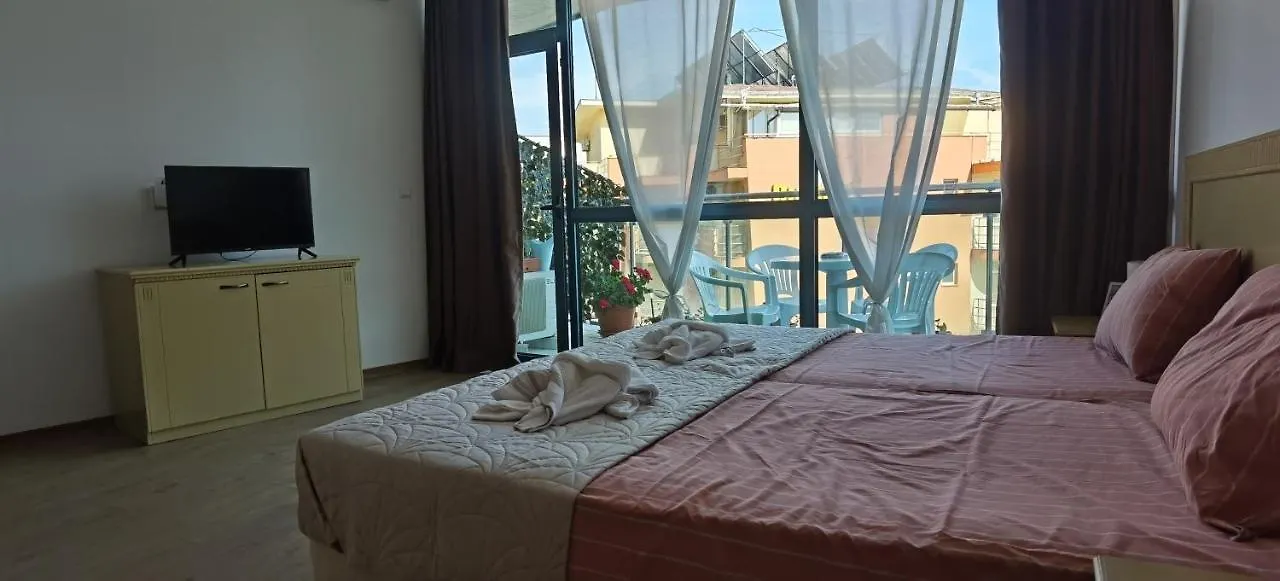 F 207 Primorsko Del Sol - Просторно Студио С Кухня И Паркомясто Apartment